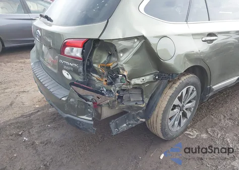 2017 Subaru Outback 3.6R Touring from USA, damaged, VIN 4S4BSETC4H3300118